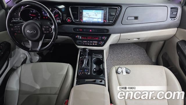 Kia All New Carnival Prestige, 2016 7