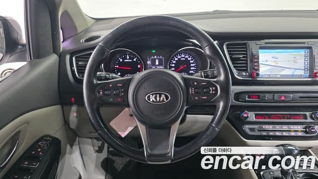 Kia All New Carnival Prestige, 2016 13
