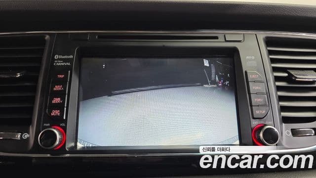 Kia All New Carnival Prestige, 2016 15
