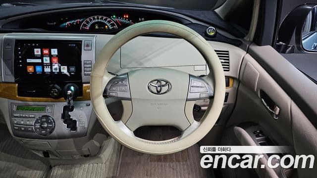 Toyota 에스티마, 2006 13