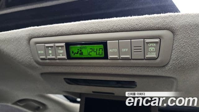 Toyota 에스티마, 2006 18