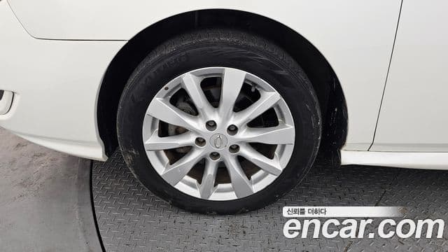 Renault Korea(Samsung) 뉴SM5(новый кузов / новое поколение) SE чёрный, 2011 все фото