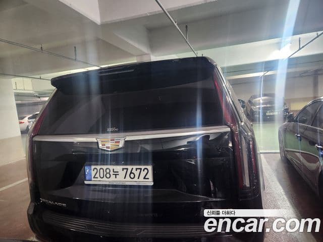Cadillac Escalade 5세대 Premium Luxury Platinum, 2021 2