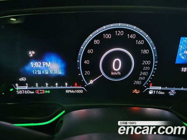 Cadillac Escalade 5세대 Premium Luxury Platinum, 2021 все фото