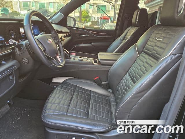 Cadillac Escalade 5세대 Premium Luxury Platinum, 2021 11