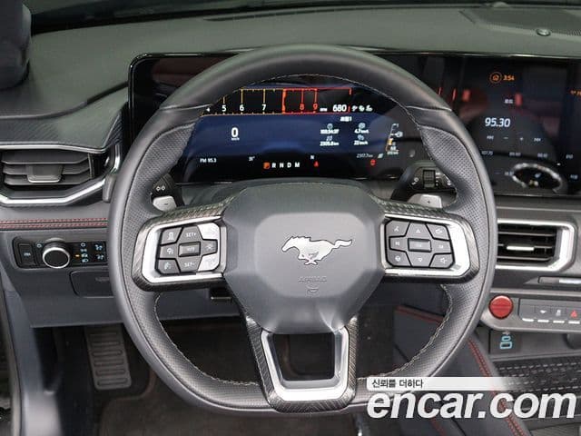 Ford Mustang 7세대 5.0 GT Premium кабриолет, 2024 12