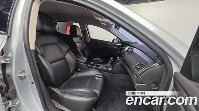 Renault Korea(Samsung) SM6 2.0 LPe SE (арендный автомобиль), 2019 10