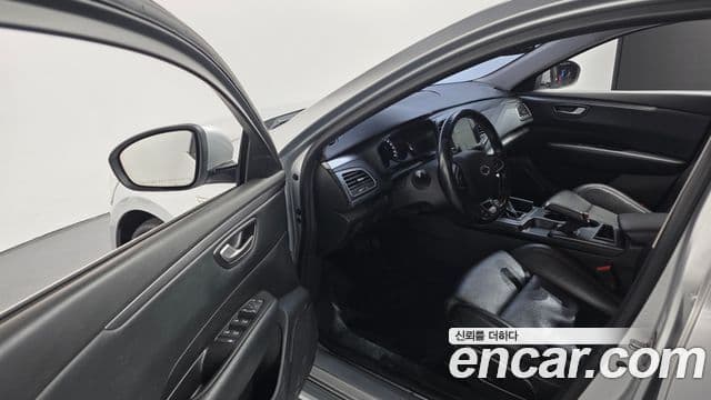 Renault Korea(Samsung) SM6 2.0 LPe SE (арендный автомобиль), 2019 11