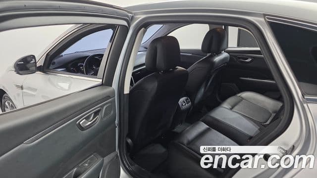 Renault Korea(Samsung) SM6 2.0 LPe SE (арендный автомобиль), 2019 18