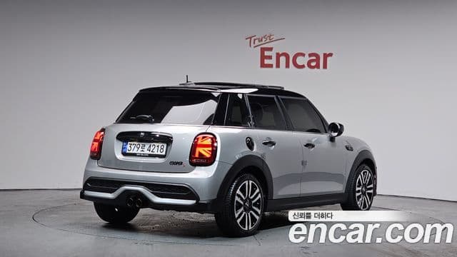 Mini Cooper S 3세대, 2024 2