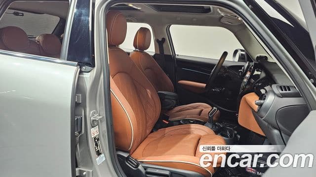 Mini Cooper S 3세대, 2024 10