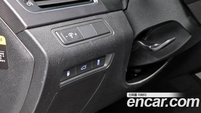 Hyundai LF Sonata 1.6 турбо Smart, 2016 16