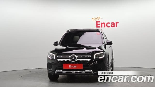 Mercedes-Benz GLB-класс X247 GLB220, 2021 3