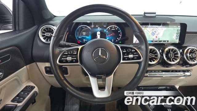 Mercedes-Benz GLB-класс X247 GLB220, 2021 13