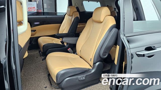Kia Carnival 4세대 Signature, 2021 11
