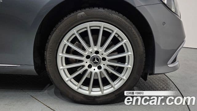 Mercedes-Benz E-класс W213 Exclusive, 2021 все фото