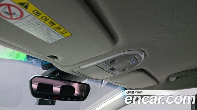 Genesis G80 Premium Luxury, 2018 18