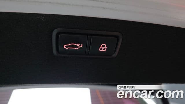 Genesis G80 Premium Luxury, 2018 20