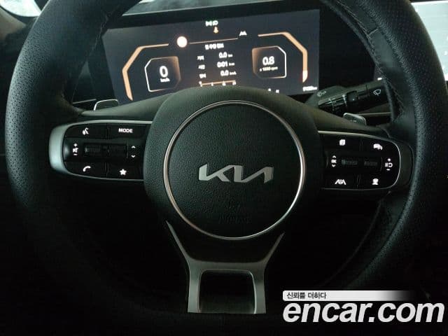Kia The / новый New K5 3세대 Prestige, 2026 13