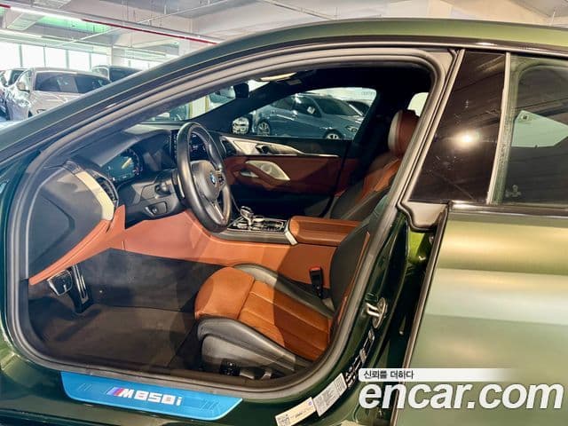 BMW 8시리즈 (G15) M850i xDrive Gran Coupe, 2022 10