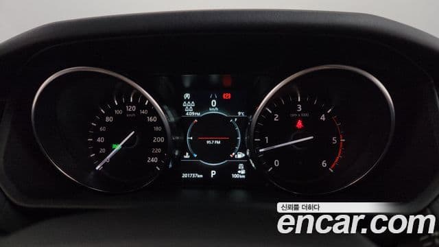 Land Rover Discovery 5 3.0 SD6 SE, 2019 8