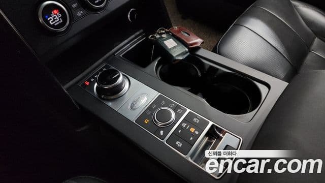 Land Rover Discovery 5 3.0 SD6 SE, 2019 9