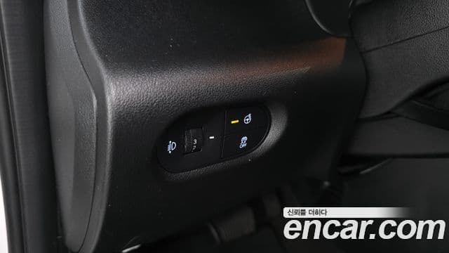 Hyundai Casper турбо D Essential, 2023 18