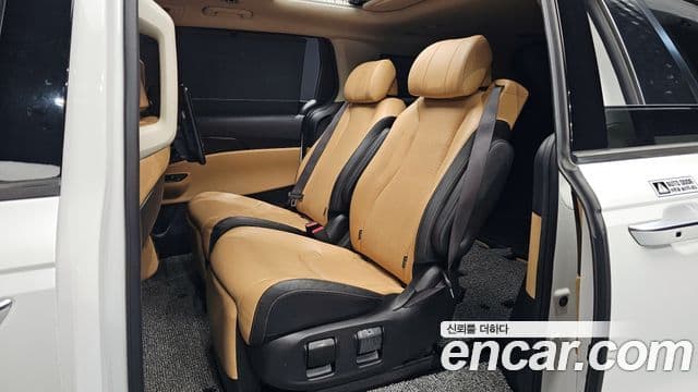 Kia Carnival 4세대 Signature, 2021 12