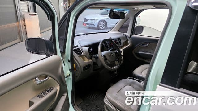 Kia Ray Luxury, 2013 10