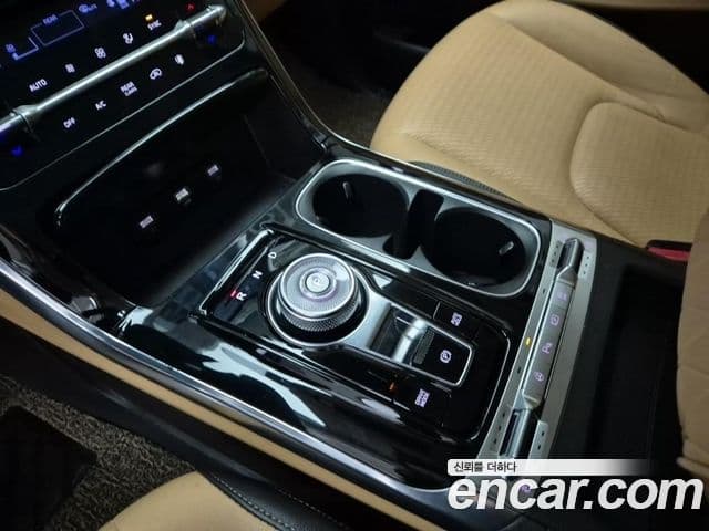 Kia Carnival 4세대 Signature, 2021 8