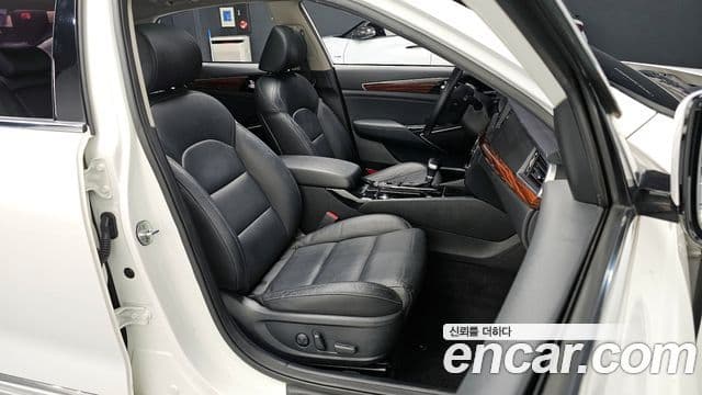 Kia All New K7 Prestige, 2016 10