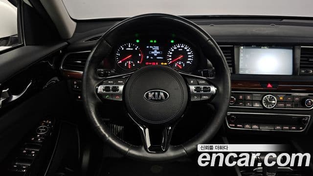 Kia All New K7 Prestige, 2016 13