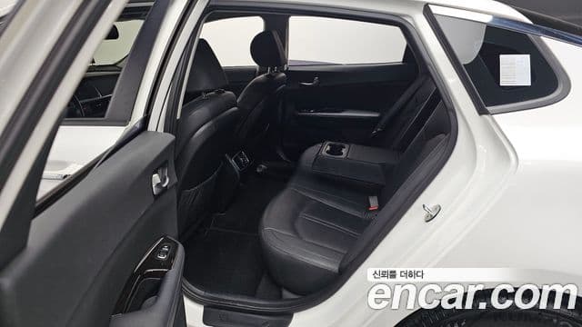 Kia K5 2세대 Noblesse Special, 2017 11