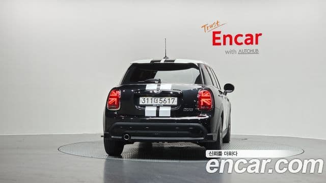 Mini Cooper 3세대, 2024 4