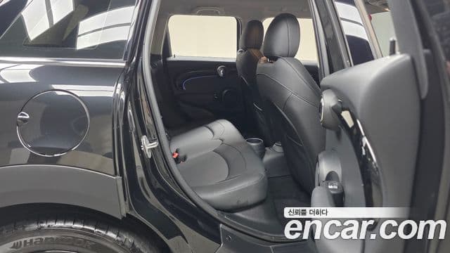 Mini Cooper 3세대, 2024 12