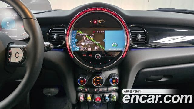 Mini Cooper 3세대, 2024 14