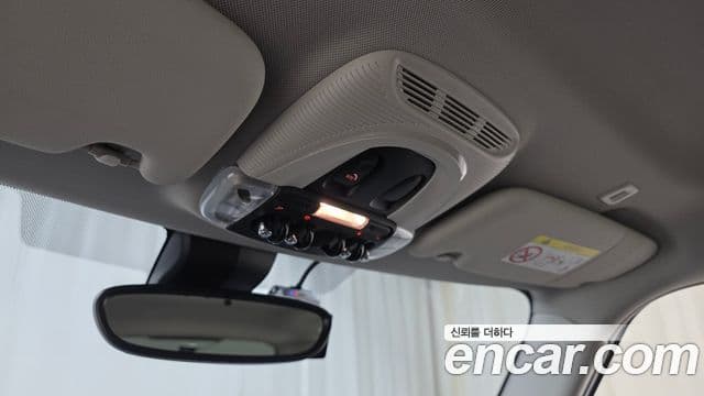 Mini Cooper 3세대, 2024 17