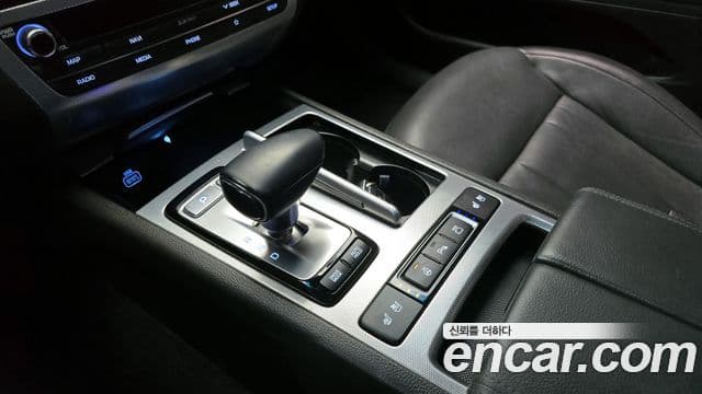 Genesis G80 Luxury, 2020 9