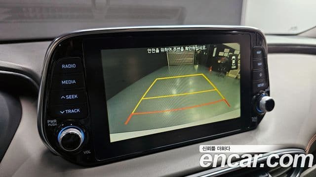 Hyundai Santa Fe TM Exclusive, 2020 16