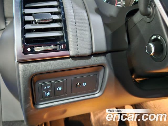 Jaguar F-TYPE X152, 2019 7