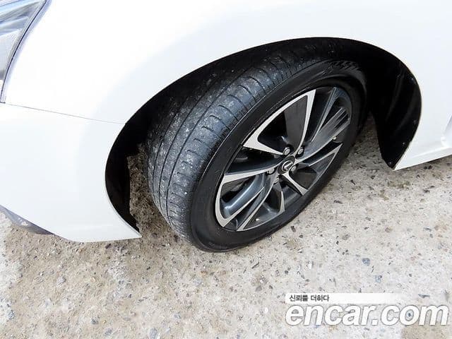 Lexus CT200h ZWA10, 2018 20