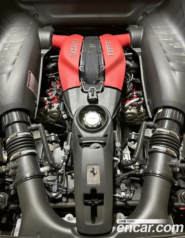 Ferrari F8 트리뷰토 3.9 V8, 2021 8
