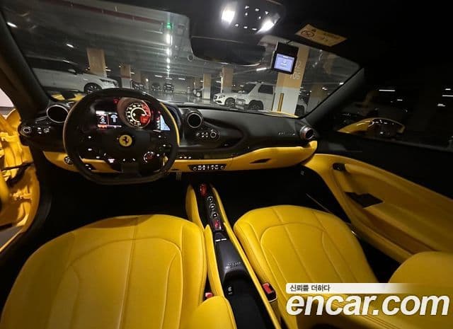 Ferrari F8 트리뷰토 3.9 V8, 2021 9