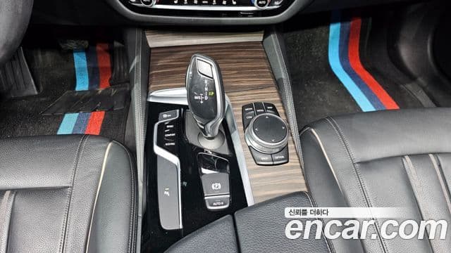 BMW 5시리즈 (G30) 530i Luxury Plus, 2019 9