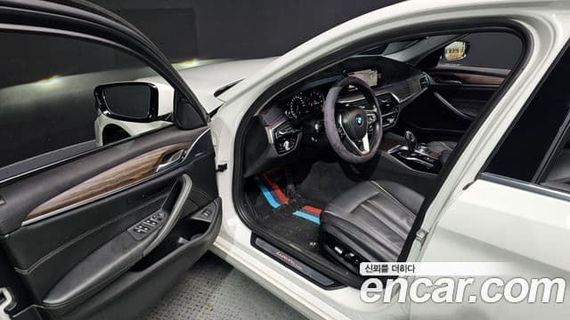 BMW 5시리즈 (G30) 530i Luxury Plus, 2019 10