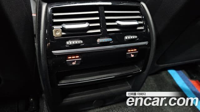 BMW 5시리즈 (G30) 530i Luxury Plus, 2019 18