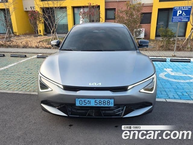 Kia The / новый New EV6 Earth, 2025 1