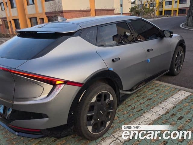 Kia The / новый New EV6 Earth, 2025 4