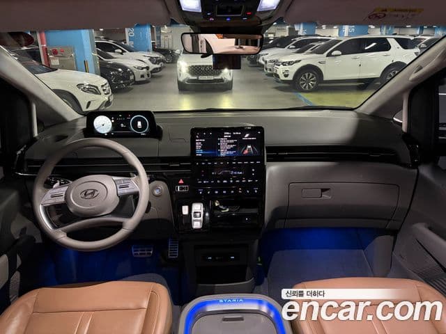 Hyundai Staria Inspiration, 2022 7