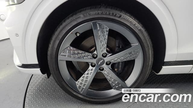 Genesis GV70, 2022 все фото